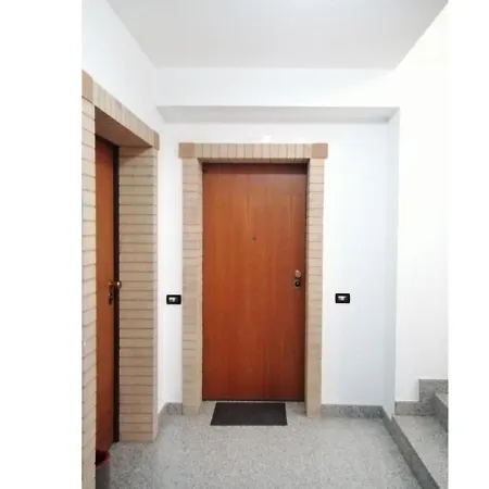 Apartment Holihome Coccinella 10 *